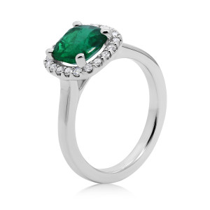1,96ct Smaragd sõrmus 0,26ct briljantidega, valge kuld 750